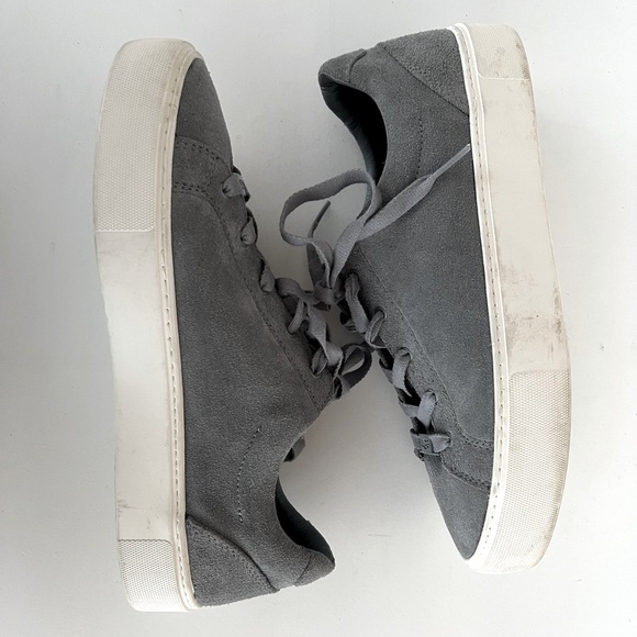 UGG Zilo Gesyer Suede Sneaker, size 10 - Picture 10 of 11